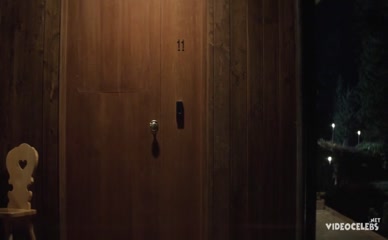 JOSEFIN ASPLUND in SANCTUARY