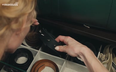 SVETLANA KHODCHENKOVA in YA LYUBILA MUZHA