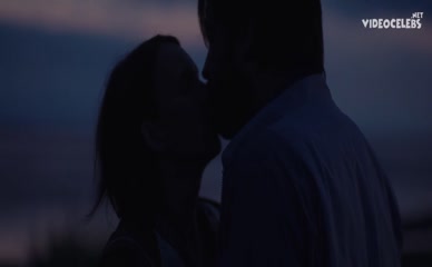 URSULA RATASEPP NUDE/SEXY SCENE IN LOVE IS BLIND