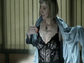 INES ESTEVEZ NUDE/SEXY SCENE IN IN THE MUD