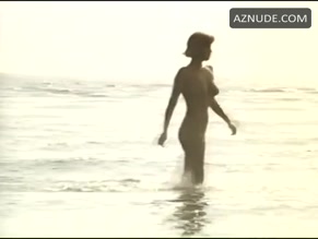 291px x 219px - Browse Celebrity On Beach Videos - Page 1 - AZNude