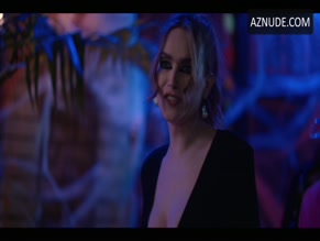 JAMIE CLAYTON NUDE/SEXY SCENE IN THE L WORD: GENERATION Q