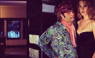 JAYNE CASWELL,BETTE CASSATT NUDE/SEXY SCENE IN MODEL HUNGER