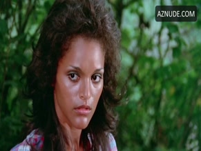 JAYNE KENNEDY in THE MUTHERS(1976)