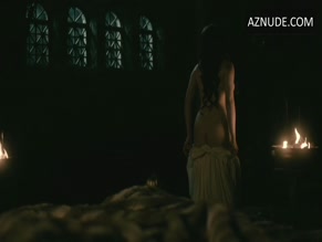 JENNIE JACQUES NUDE/SEXY SCENE IN VIKINGS