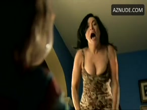 JENNIFER TILLY NUDE/SEXY SCENE IN SEED OF CHUCKY