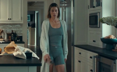 JESSICA BIEL NUDE/SEXY SCENE IN THE BETTER SISTER