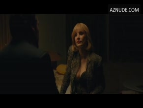JESSICA CHASTAIN NUDE/SEXY SCENE IN A MOST VIOLENT YEAR