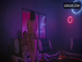 JONA XIAO NUDE/SEXY SCENE IN HIGHTOWN