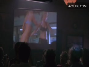JUDY GREER NUDE/SEXY SCENE IN THE AMATEURS