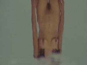JULIA DE CASTRO NUDE/SEXY SCENE IN ON THE GO