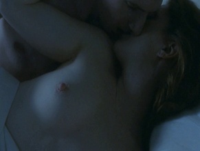 JULIANNE MOORE in THE END OF THE AFFAIR (1999)