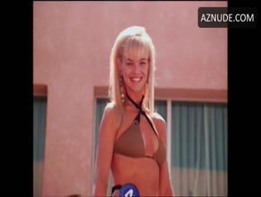 JULIE MCCULLOUGH NUDE/SEXY SCENE IN ROUND TRIP TO HEAVEN