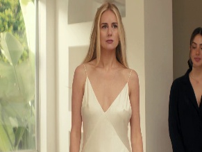 JUSTINE LUPE NUDE/SEXY SCENE IN NOBODY WANTS THIS