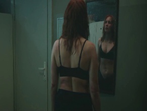 KATARZYNA WAJDA NUDE/SEXY SCENE IN THE THAW