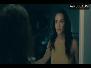 KATE SIEGEL NUDE/SEXY SCENE IN THE HAUNTING OF HILL HOUSE