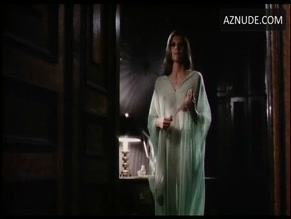 KATHARINE ROSS NUDE/SEXY SCENE IN THE STEPFORD WIVES