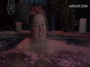 KATHY BATES NUDE/SEXY SCENE IN ABOUT SCHMIDT