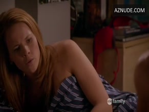 KATIE LECLERC in SWITCHED AT BIRTH(2014-2015)