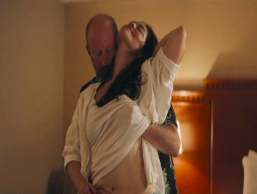 KIMBERLY LAFERRIERE NUDE/SEXY SCENE IN DO NOT DISTURB