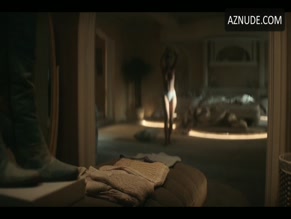 LILY JAMES NUDE/SEXY SCENE IN PAM & TOMMY
