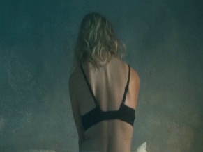 LIZ SOLARI NUDE/SEXY SCENE IN CLUB HOOLIGANS