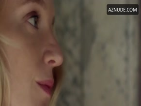 LUDIVINE SAGNIER in THE YOUNG POPE (2016-)