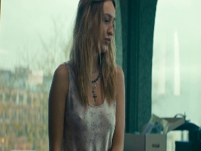 LUDMILLA MAKOWSKI NUDE/SEXY SCENE IN CULTE - 2BE3