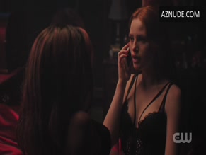 MADELAINE PETSCH in RIVERDALE(2017-)