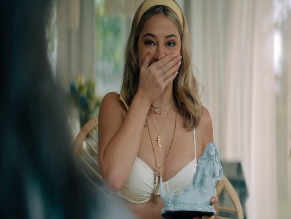 MADELYN CLINE in I KNOW WHAT YOU DID LAST SUMMER (2025)