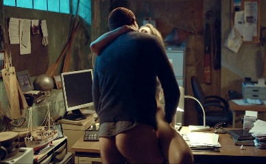 MAGDALENA POPLAWSKA NUDE/SEXY SCENE IN THE HERITAGE