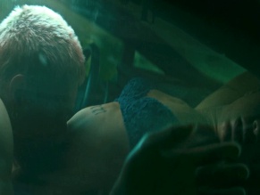 MANON BRESCH NUDE/SEXY SCENE IN PRIVILEGES