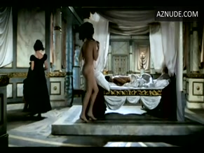 MARGARET LEE in FRAU WIRTIN HAT AUCH EINE NICHTE (1969)