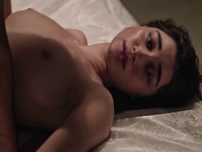 MARGHERITA ARESTI NUDE/SEXY SCENE IN PARTHENOPE