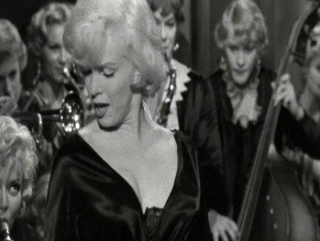 MARILYN MONROE in SOME LIKE IT HOT (1959)
