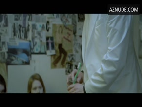 MARTA MAZUREK in THE LURE