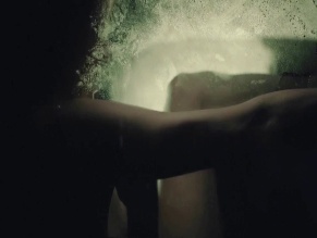 MATYLDA GIEGZNO in PHOTOSENSITIVE (2025)