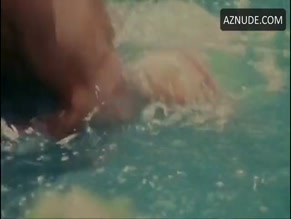 MAUREEN LARRAZABAL NUDE/SEXY SCENE IN BLOOD SURF