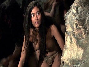 ME ME LAI NUDE/SEXY SCENE IN JUNGLE HOLOCAUST