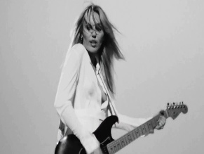 MILEY CYRUS NUDE/SEXY SCENE IN DIFFERENT RELIGION