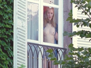 NATACHA REGNIER NUDE/SEXY SCENE IN CRIMINAL LOVERS