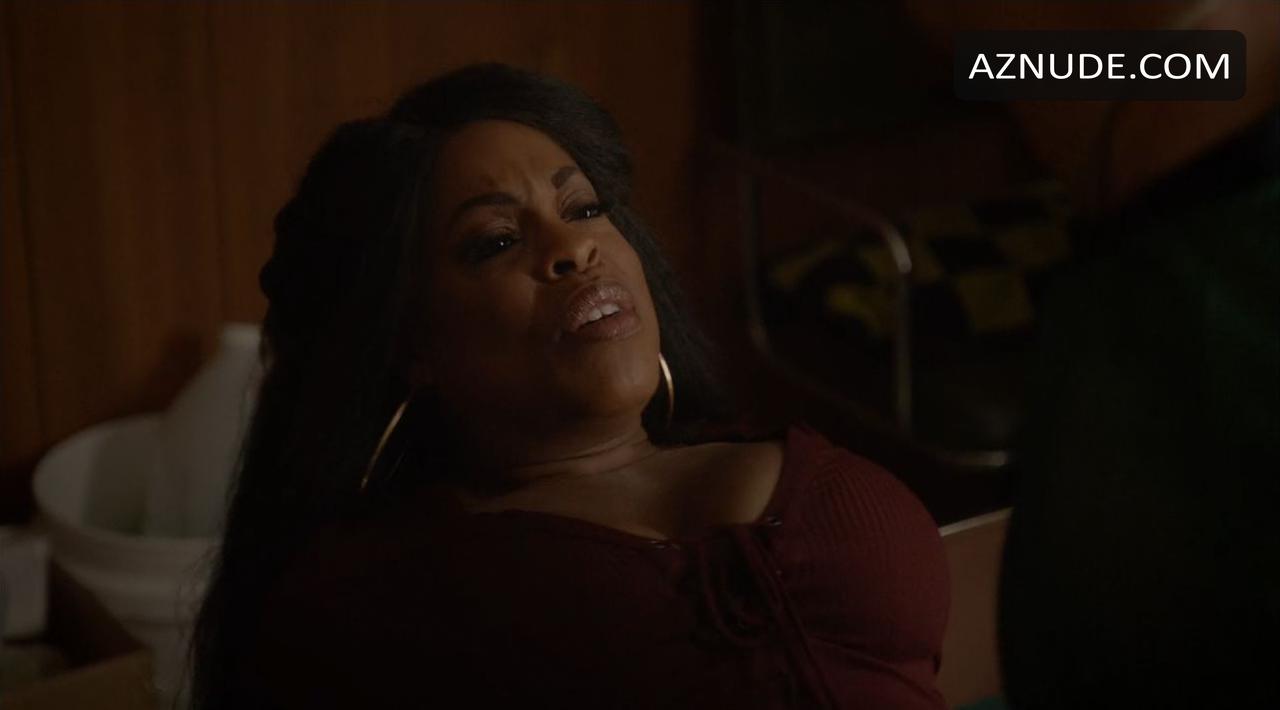 Niecy Nash Opens Up About Her Claws Sex Scenes
