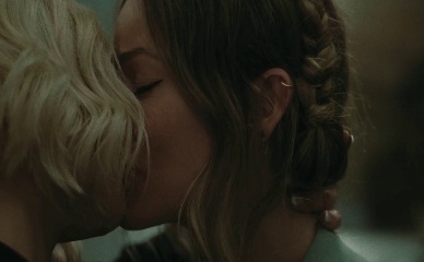 OLIVIA WILDE,PENELOPE CRUZ NUDE/SEXY SCENE IN THE INVITE