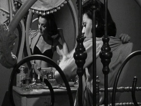 PATRICIA HUSTON NUDE/SEXY SCENE IN EXPERIMENT IN TERROR