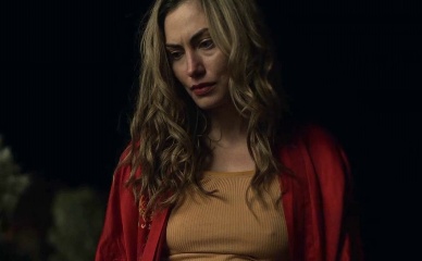 PHOEBE TONKIN NUDE/SEXY SCENE IN KID SNOW