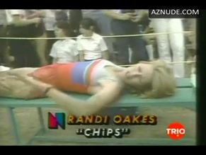 RANDI OAKES NUDE/SEXY SCENE IN BATTLE OF THE NETWORK STARS