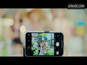 REGINA BLANDON in WAR OF LIKES