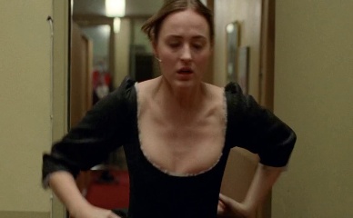 RENATE REINSVE NUDE/SEXY SCENE IN SENTIMENTAL VALUE