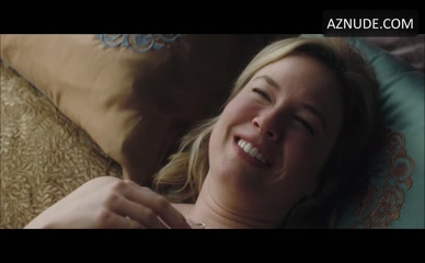 RENEE ZELLWEGER NUDE/SEXY SCENE IN BRIDGET JONES: THE EDGE OF REASON