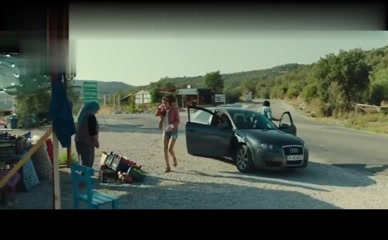 HILAL ALTINBILK NUDE/SEXY SCENE IN COCUKLAR SANA EMANET